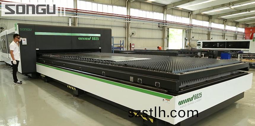 光纖(xian)鈑金激(ji)光(guang)切(qie)割(ge)機,鈑金(jin)激光切(qie)割(ge)機(ji),光(guang)纖(xian)鈑(ban)金(jin)激(ji)光(guang)切割機(ji)廠傢(jia)