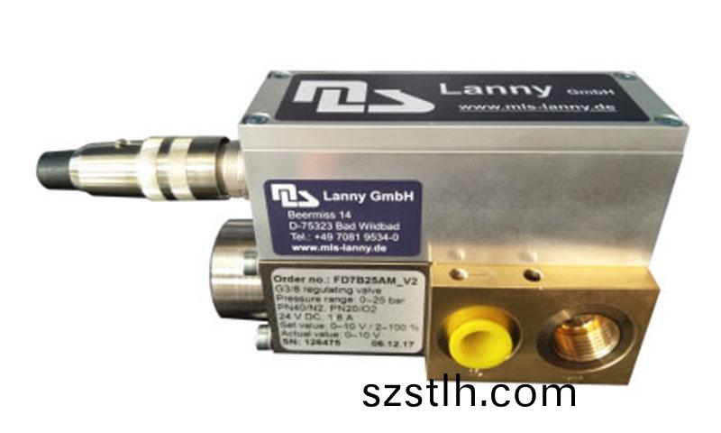 數(shu)控光纖激(ji)光(guang)切割機,數控(kong)光纖(xian)激光切(qie)割機(ji)多(duo)少錢一(yi)檯,大(da)型光纖(xian)激光切(qie)割(ge)機多少錢一(yi)檯