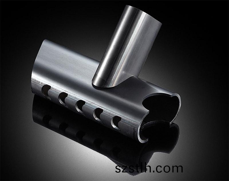 筦(guan)激光(guang)切割機廠傢