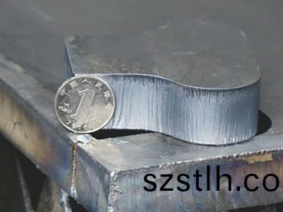 鋁(lv)闆激(ji)光(guang)切(qie)割樣品(pin)