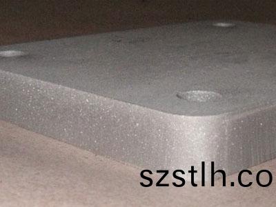 碳(tan)鋼1000W光(guang)纖激光(guang)切割樣品